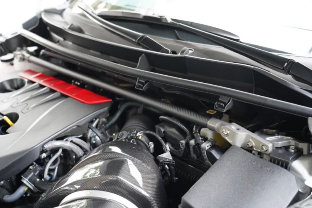 Toyota GR Yaris Gen2 dry carbon strut bar